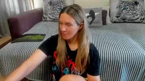 Snapshot of kendra_xx_ chatting on July 23, 2026, 1:58 am Kendra online show from July 23, 2026, 1:58 am