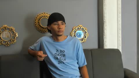 Snapshot of kenix_7 chatting on November 13, 2025, 7:57 pm kenix online show from November 13, 2025, 7:57 pm