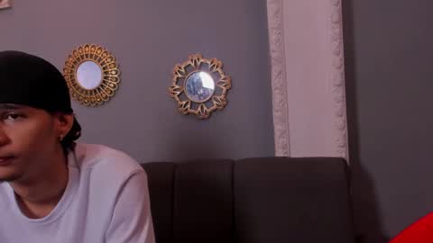 Snapshot of kenix_7 chatting on November 16, 2025, 7:41 pm kenix online show from November 16, 2025, 7:41 pm