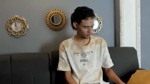 Snapshot of kenix_7 chatting on November 27, 2025, 8:00 pm kenix online show from November 27, 2025, 8:00 pm