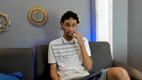 Snapshot of kenix_7 chatting on November 30, 2025, 8:13 pm kenix online show from November 30, 2025, 8:13 pm