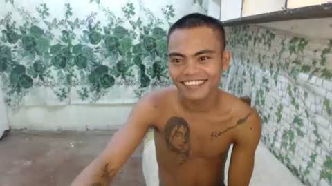 Snapshot of kenneth_jeey chatting on June 15, 2026, 4:58 am kenneth_jeey online show from June 15, 2026, 4:58 am