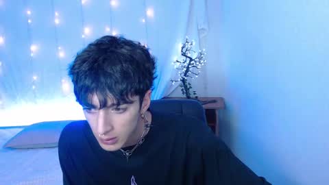 Snapshot of kenny__hot chatting on December 4, 2024, 3:10 pm kenny online show from December 4, 2024, 3:10 pm