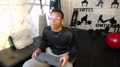 Kenny Thompson online show from February 27, 2026, 8:42 pm