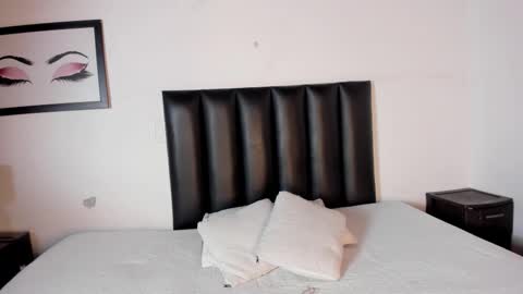 Snapshot of kentha_mitchellss chatting on November 30, 2025, 11:25 am KENTHA online show from November 30, 2025, 11:25 am