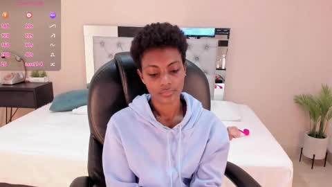 Snapshot of kenya_stone_ chatting on February 24, 2025, 7:41 pm kenya online show from February 24, 2025, 7:41 pm