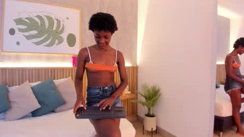 Snapshot of kenya_stone_ chatting on September 29, 2025, 7:51 pm kenya online show from September 29, 2025, 7:51 pm