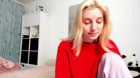 Kenzie online show from December 15, 2024, 5:13 am