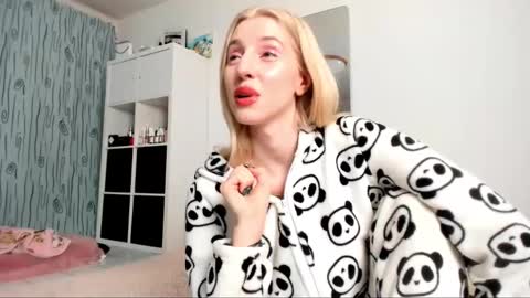 Kenzie online show from January 27, 2025, 5:14 am