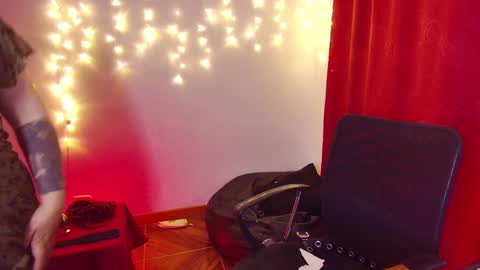 Kenzie online show from February 1, 2025, 12:51 am