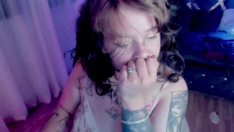 Kenzie online show from March 3, 2025, 2:15 am