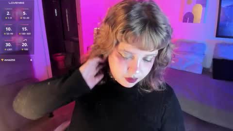 Kenzie online show from September 23, 2025, 4:48 am