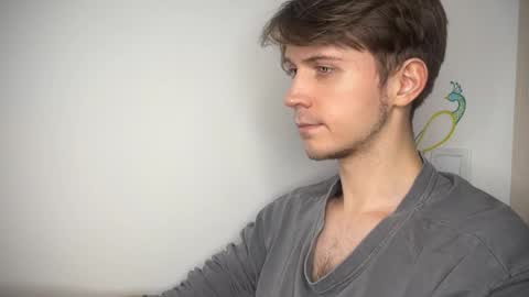 Kero online show from October 26, 2025, 7:09 pm