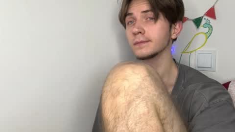 Snapshot of kero180 chatting on January 5, 2026, 7:28 pm Kero online show from January 5, 2026, 7:28 pm