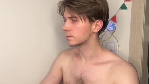 Snapshot of kero180 chatting on January 10, 2026, 6:42 pm Kero online show from January 10, 2026, 6:42 pm