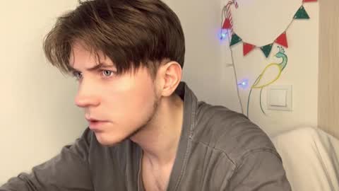 Snapshot of kero180 chatting on January 16, 2026, 8:35 pm Kero online show from January 16, 2026, 8:35 pm