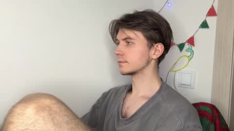 Snapshot of kero180 chatting on February 24, 2026, 7:01 pm Kero online show from February 24, 2026, 7:01 pm