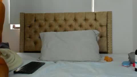 Kery Hillson online show from September 15, 2025, 12:05 pm