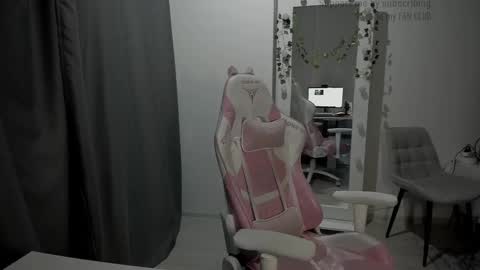 Snapshot of kesh_mne chatting on September 12, 2025, 3:45 pm kesh_mne online show from September 12, 2025, 3:45 pm