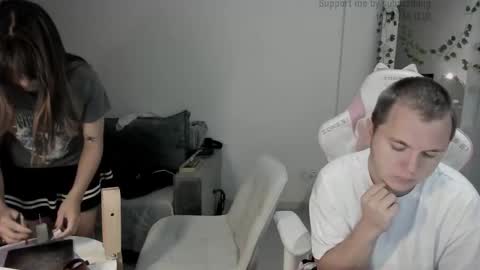 Snapshot of kesh_mne chatting on September 21, 2025, 5:25 pm kesh_mne online show from September 21, 2025, 5:25 pm