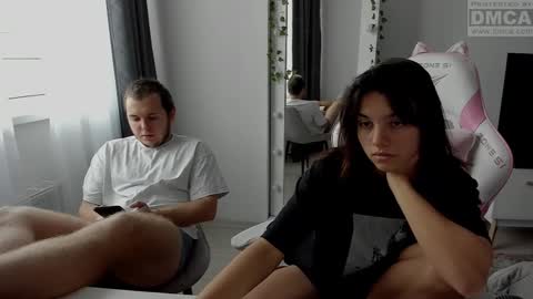 Snapshot of kesh_mne chatting on October 18, 2025, 9:21 am kesh_mne online show from October 18, 2025, 9:21 am