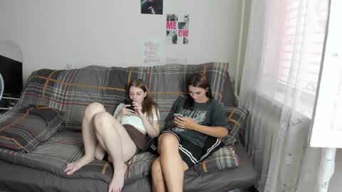 kesh_mne online show from August 8, 2026, 3:14 pm