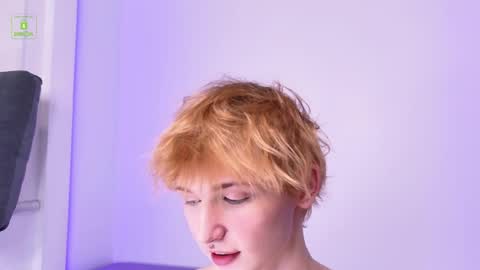 Snapshot of kessy_white chatting on June 5, 2026, 8:58 pm Kessy online show from June 5, 2026, 8:58 pm