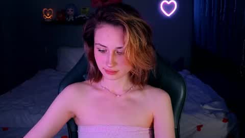Snapshot of keti_moon chatting on June 12, 2026, 6:51 pm Keti 3 online show from June 12, 2026, 6:51 pm