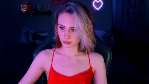 Snapshot of keti_moon chatting on June 22, 2026, 7:22 pm Keti 3 online show from June 22, 2026, 7:22 pm