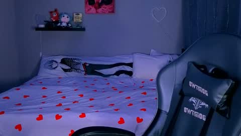 Snapshot of keti_moon chatting on July 18, 2026, 6:23 pm Keti 3 online show from July 18, 2026, 6:23 pm