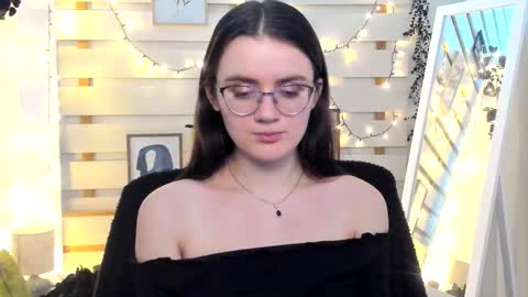 Ketrin online show from November 29, 2025, 9:40 pm