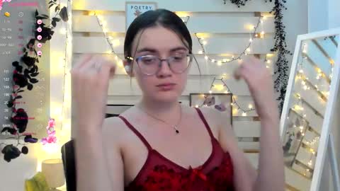 Ketrin online show from December 22, 2025, 10:51 pm