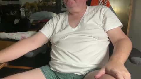 kev92569 online show from January 4, 2025, 12:27 pm