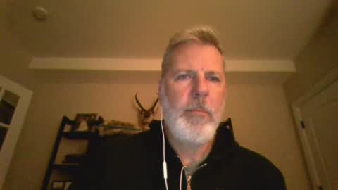 Snapshot of kev_cumz chatting on July 15, 2026, 9:14 am kev_cumz online show from July 15, 2026, 9:14 am