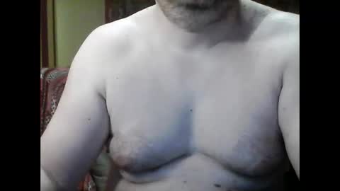 kevin803908 online show from November 18, 2025, 2:50 am