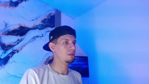 Snapshot of kevin__max_ chatting on June 15, 2026, 9:17 pm Kev online show from June 15, 2026, 9:17 pm