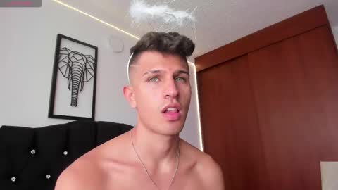 Kevin Ahs online show from October 31, 2025, 7:48 pm