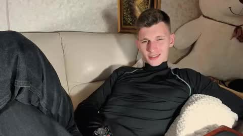 kevin online show from September 30, 2025, 1:05 pm