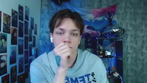 Snapshot of kevin_joestar chatting on May 30, 2026, 4:31 am Kevin online show from May 30, 2026, 4:31 am