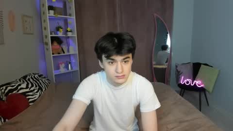 Snapshot of kevinhunter_ chatting on November 20, 2025, 3:56 pm kevinhunter_ online show from November 20, 2025, 3:56 pm