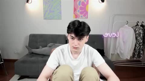 Snapshot of kevinhunter_ chatting on November 28, 2025, 3:58 pm kevinhunter_ online show from November 28, 2025, 3:58 pm