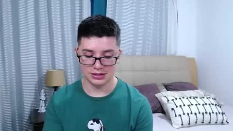 Kevin online show from April 10, 2026, 1:22 am