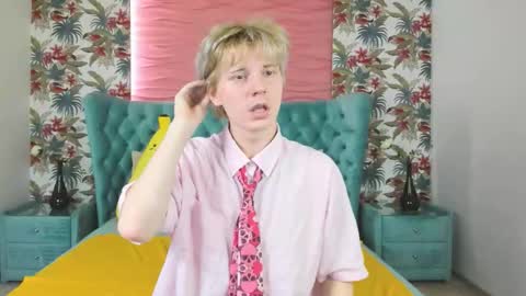 Kevin online show from November 14, 2025, 3:00 pm