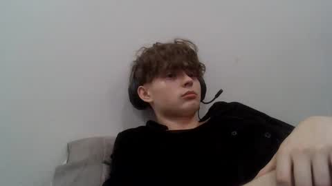 Snapshot of kevinmycroft chatting on January 14, 2026, 1:44 am kevinmycroft online show from January 14, 2026, 1:44 am