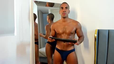 sebastian online show from September 19, 2025, 9:59 pm