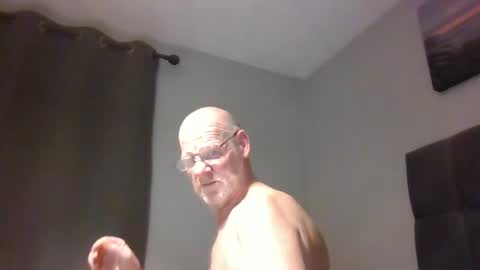 kevlooking4sez online show from December 31, 2024, 3:45 am