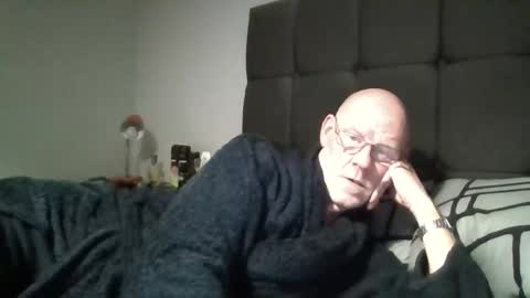 kevlooking4sez online show from January 5, 2025, 12:20 am