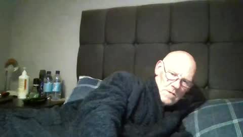 Snapshot of kevlooking4sez chatting on July 2, 2026, 12:54 am kevlooking4sez online show from July 2, 2026, 12:54 am