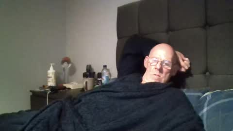 Snapshot of kevlooking4sez chatting on July 9, 2026, 12:58 am kevlooking4sez online show from July 9, 2026, 12:58 am