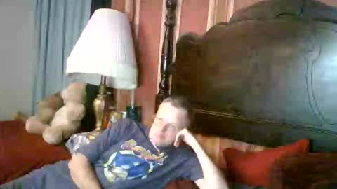 Snapshot of kevydaddyhubby2 chatting on November 17, 2025, 2:06 am kevydaddyhubby2 online show from November 17, 2025, 2:06 am